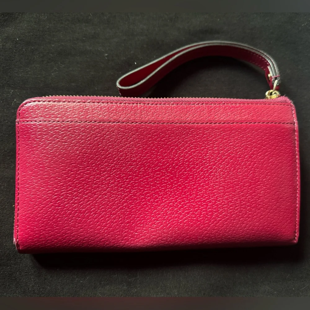 Kate Spade Grand Street Layton Dark Pink Wristlet/Wallet - Picture 5 of 5